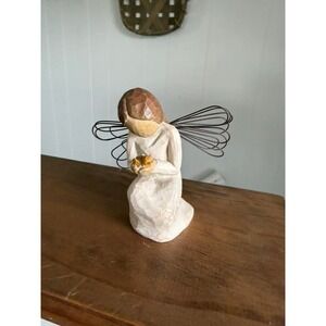 Willow Tree Angel of Miracles Figurine Susan Lordi Demdaco 2002 Kneeling Angel